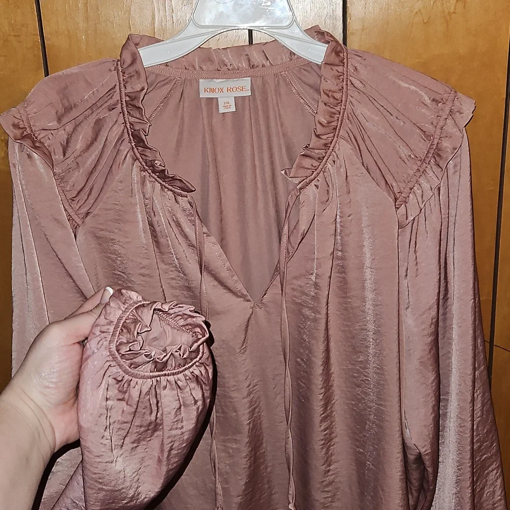 Who What Wear Mauve Blouse with Ruffle Details - Picture 2 of 3
